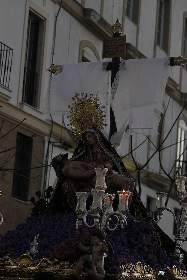 Fotos: Caminito el Miércoles Santo en Cádiz. Semana Santa 2016