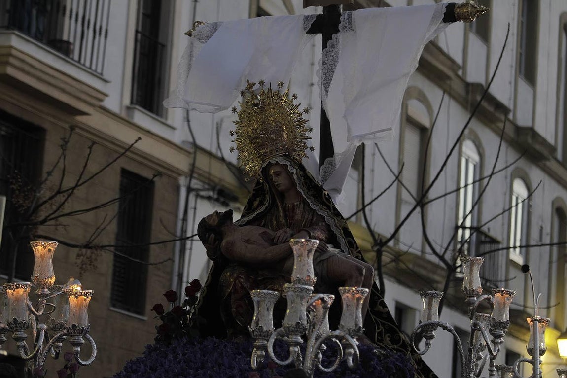 Fotos: Caminito el Miércoles Santo en Cádiz. Semana Santa 2016