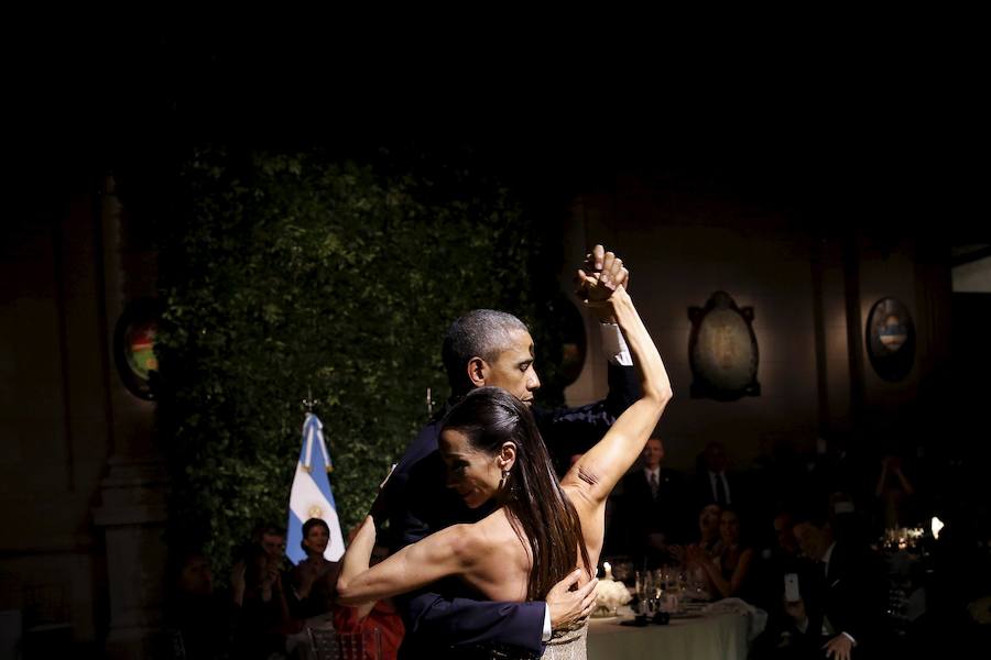 Barack Obama baila un tango.. 