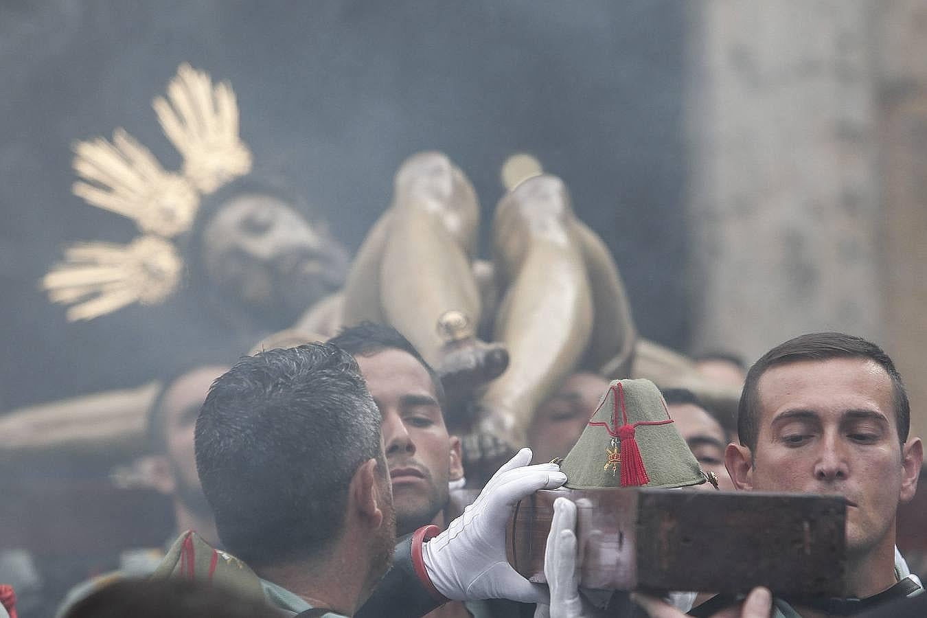 El histórico vía crucis del Cristo de la Caridad