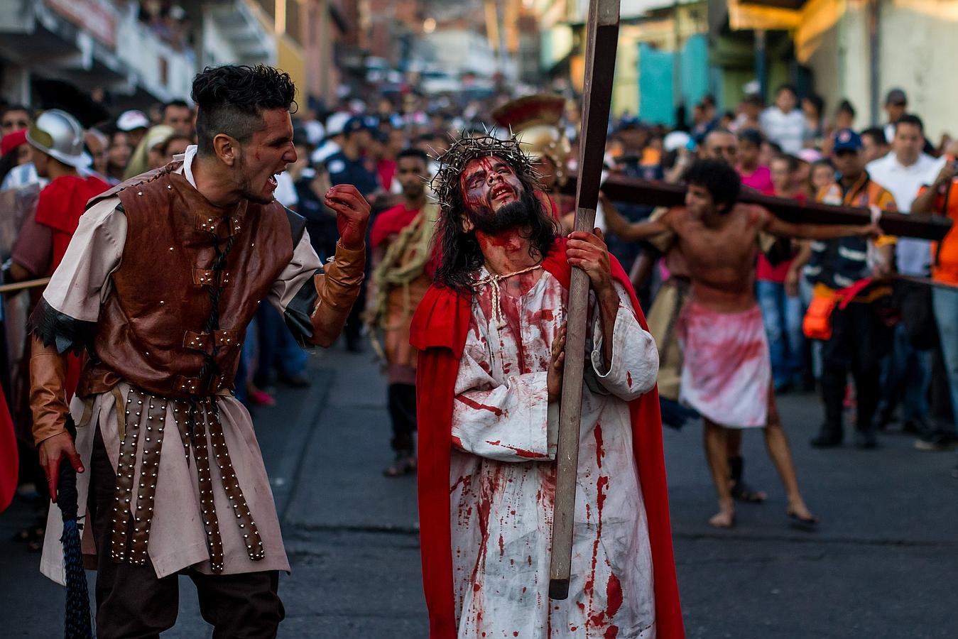 Una procesión del Viernes Santo en Caracas, Venezuela. 