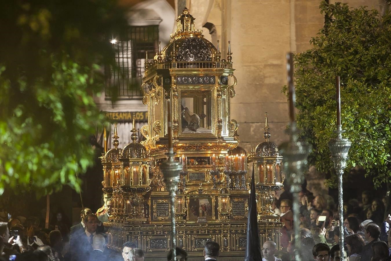 El Santo Sepulcro enmudece a Córdoba