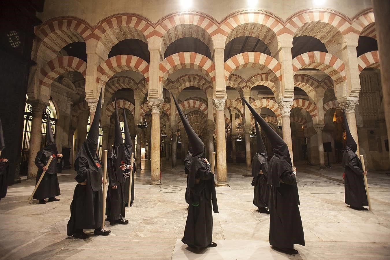 El Santo Sepulcro enmudece a Córdoba