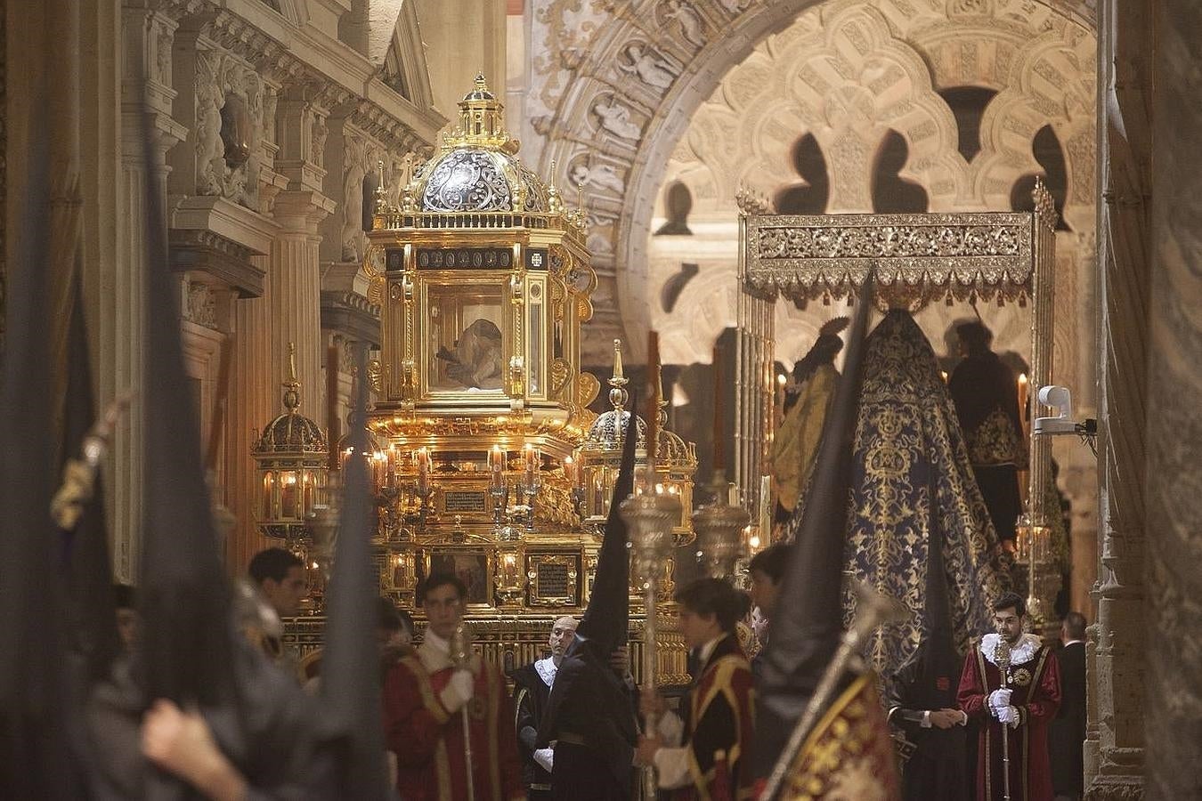 El Santo Sepulcro enmudece a Córdoba