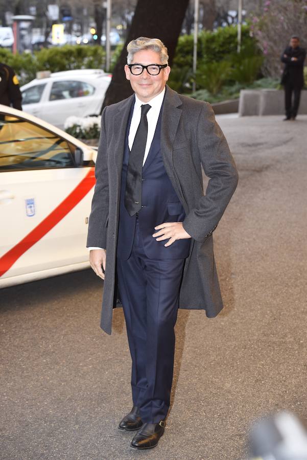 Boris Izaguirre llega al hotel Villamagna. 