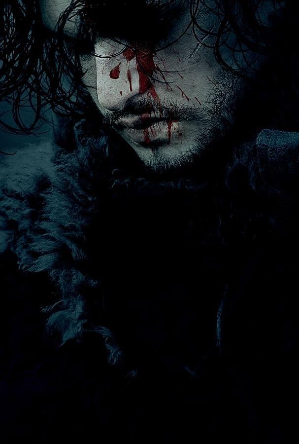 ¿Está realmente muerto Jon Snow?. Desde el final de la quinta temporada y durante el rodaje y proimociñon de la sexta esta ha sido la pregunta más repetida. El personaje es uno de los favoritos del público y no parece que vaya a tener mucho futuro en las siguientes temporadas