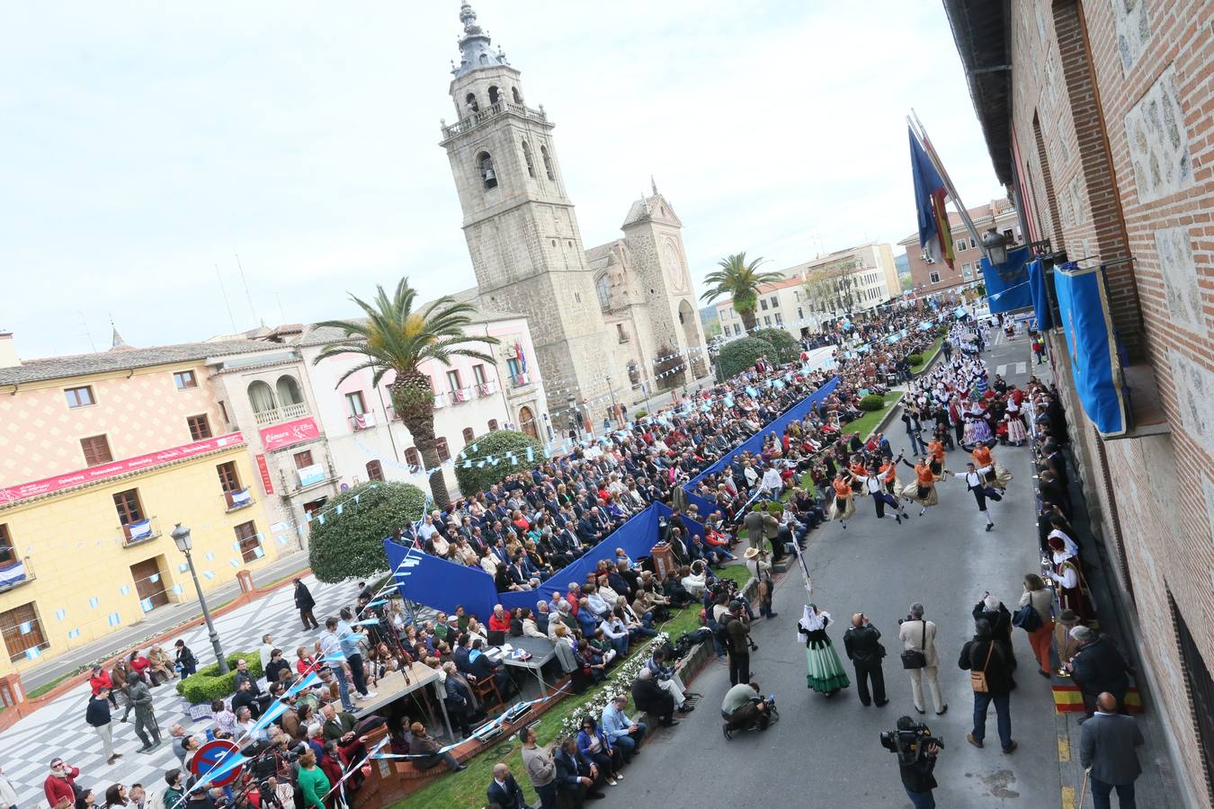 El desfile de Mondas, en imágenes