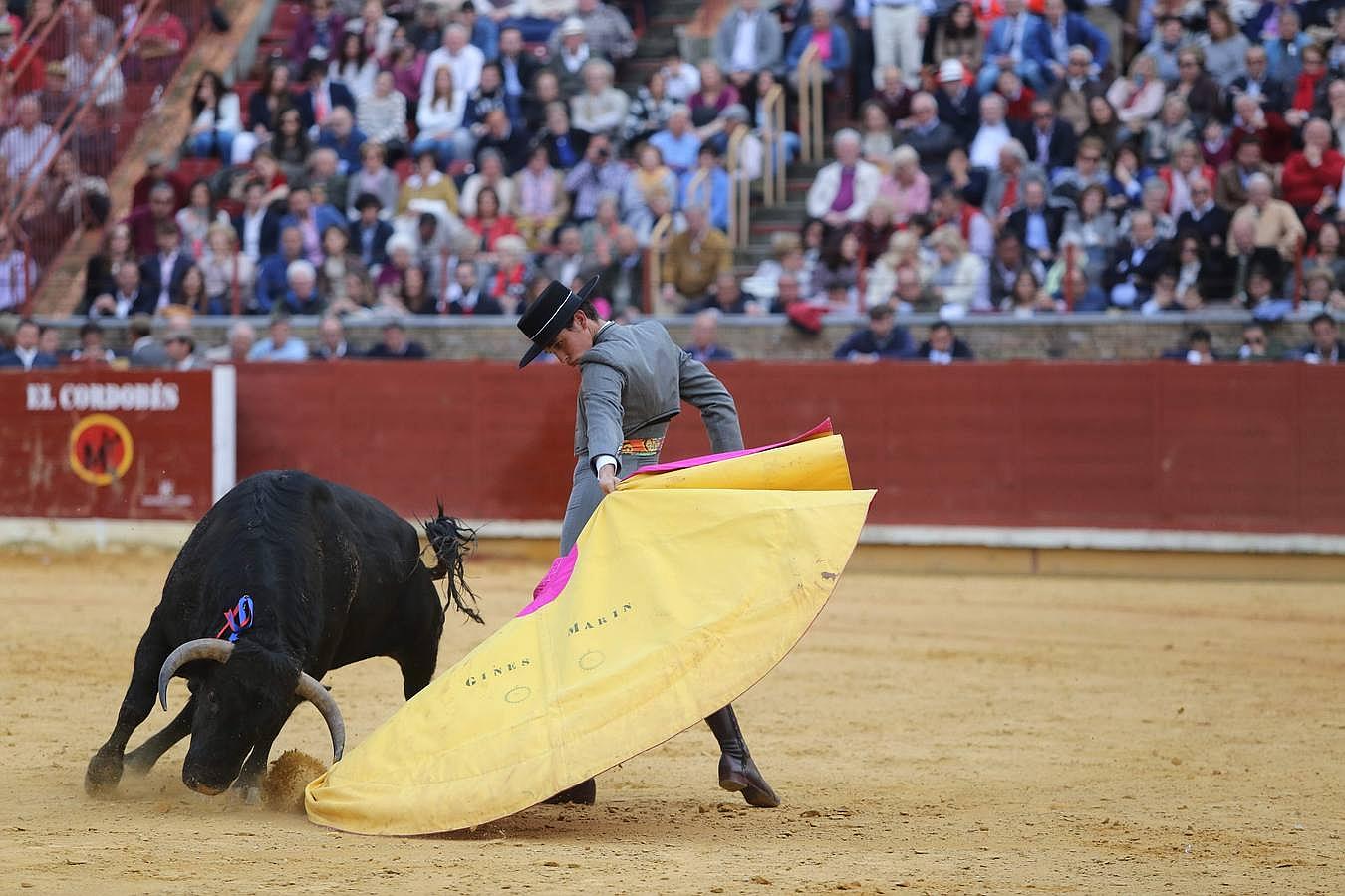 Un capote a la lucha contra el cáncer