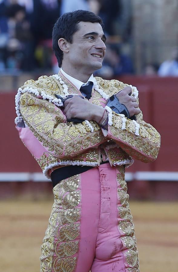 Las imágenes más llamativas de las corridas de la Feria de Abril (II)