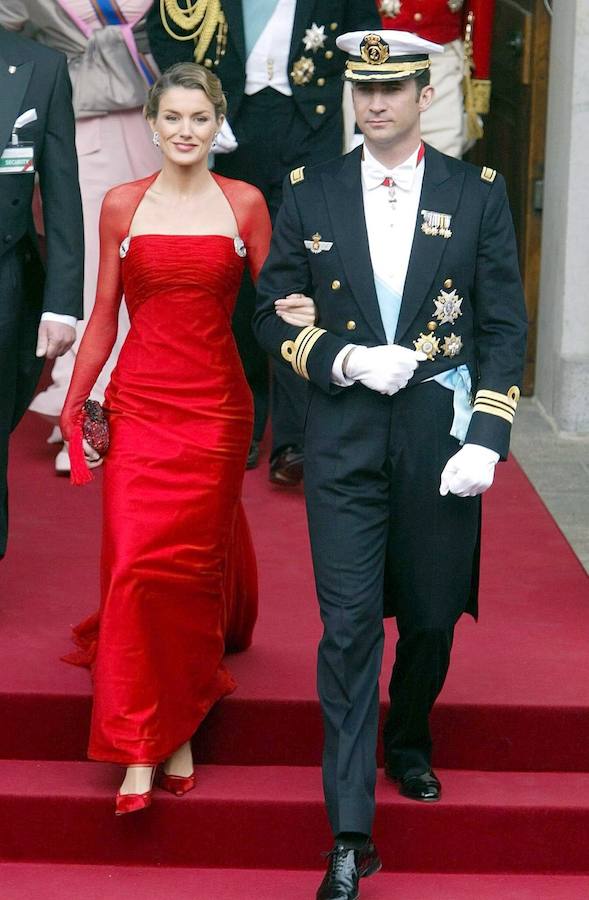 Han pasado doce años desde que la Reina Letizia impresionase a todo el mundo en la boda de Federico y Mary de Dinamarca. 