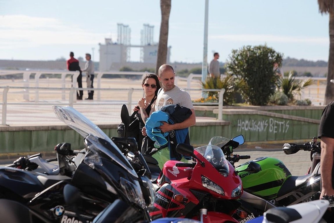 Las motos toman El Puerto