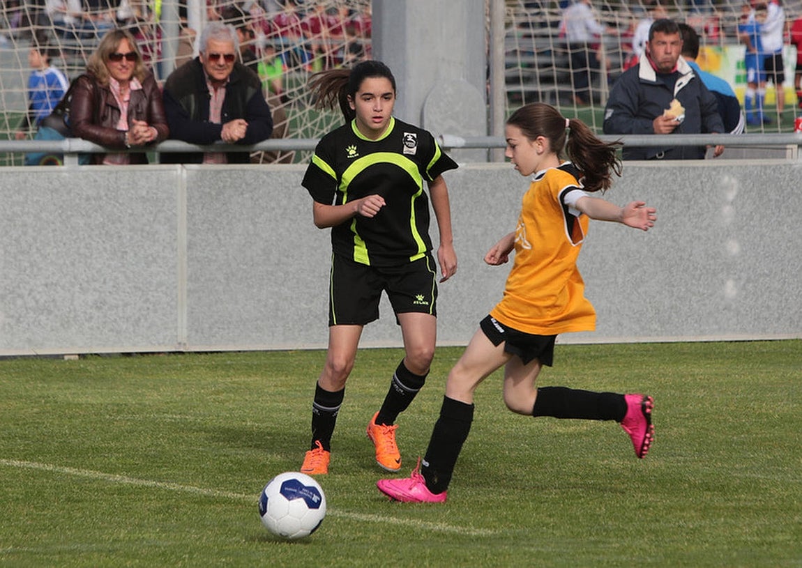 Fotos: Copa Diputación de escuelas de fútbol en El Rosal