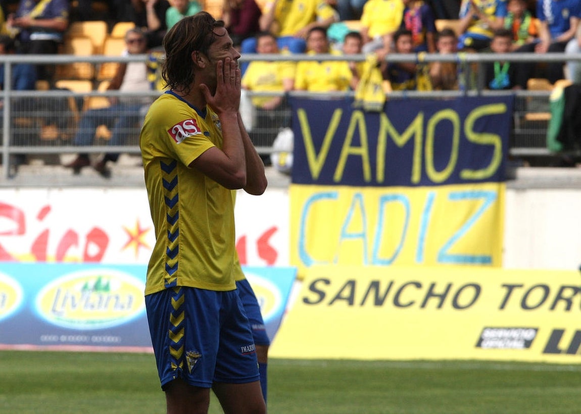Fotos: Las imágenes del partido Cádiz CF- Mérida