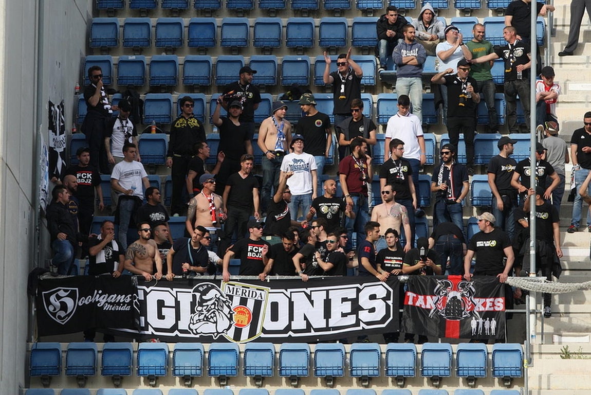 Fotos: Las imágenes del partido Cádiz CF- Mérida