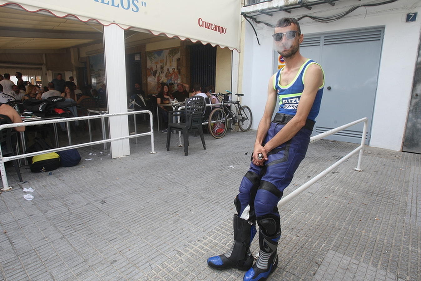 Fotos: Ambiente y grupos de amigos en Jerez 2016