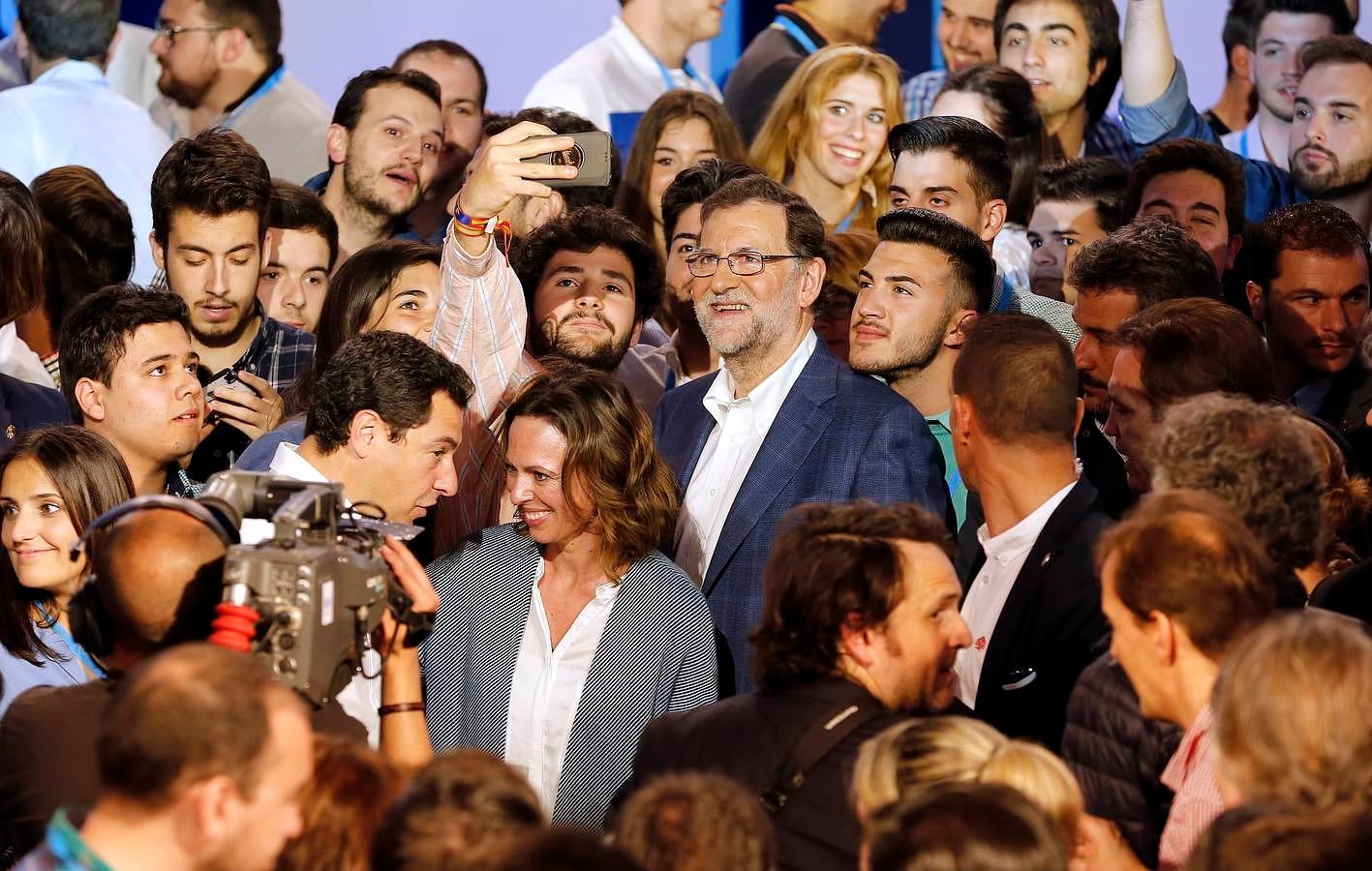 En imágenes, el paso de Mariano Rajoy por Córdoba