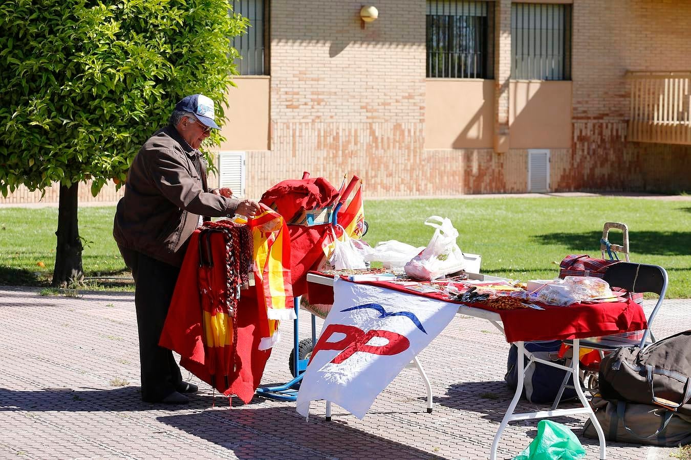 En imágenes, el paso de Mariano Rajoy por Córdoba