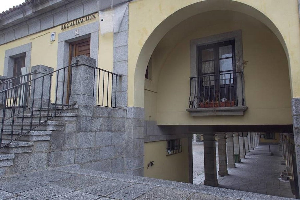 14. Escaleras de acceso a la Plaza Mayor de Brunete