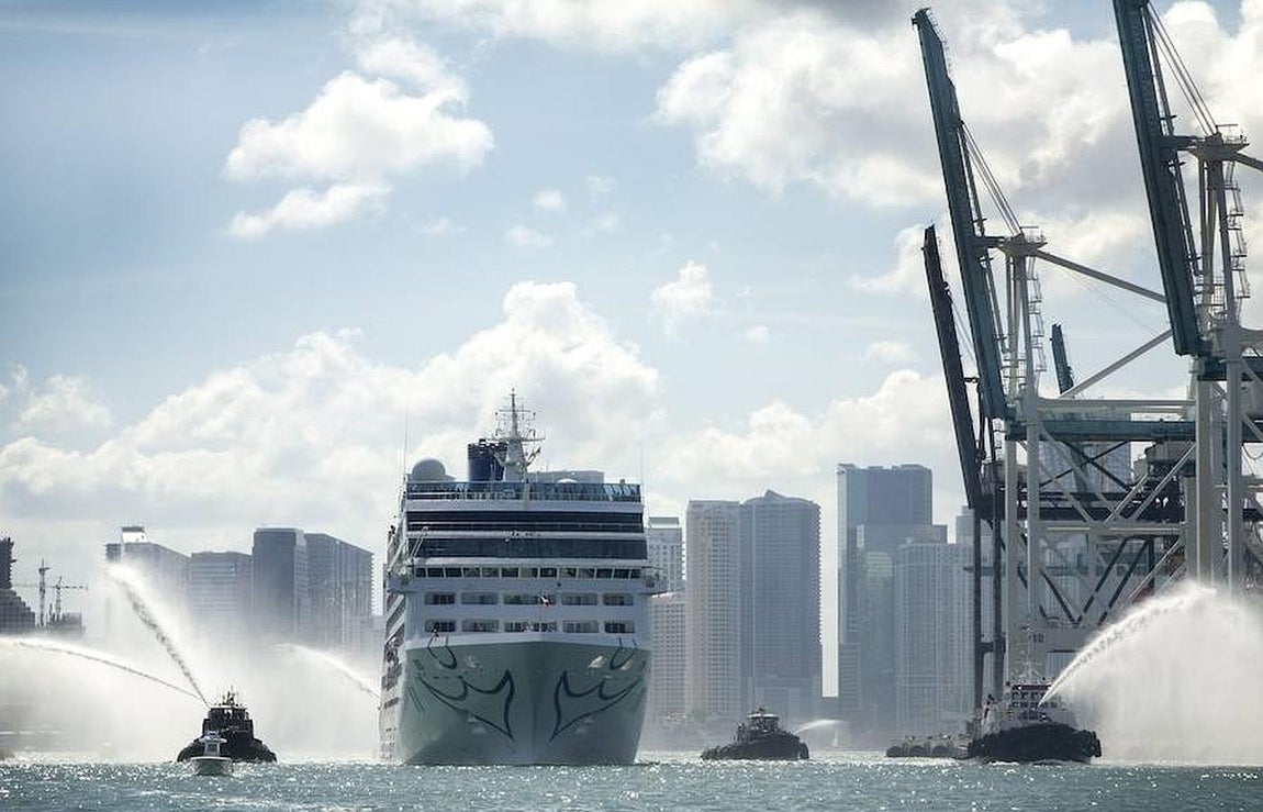 Panorámica sobre su salida. 