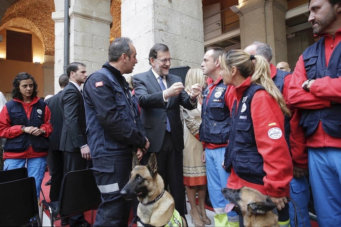 15. Mariano Rajoy con el Equipo de Emergencia y Respuesta Inmediata de la Comunidad de Madrid