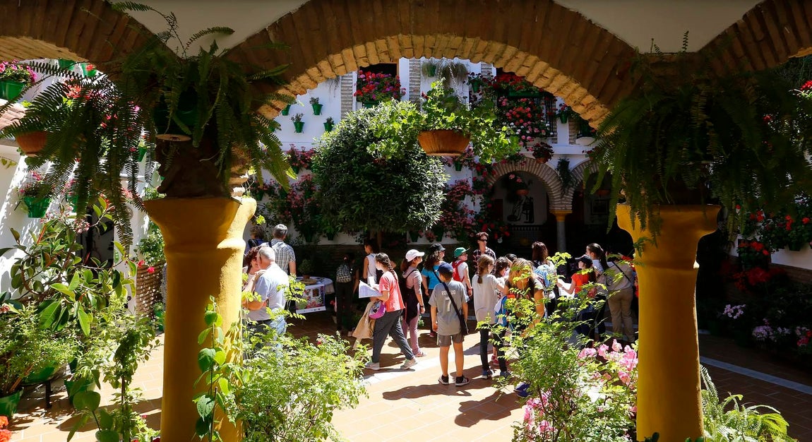 En imágenes, los Patios de Santa Marina y San Agustín en Córdoba