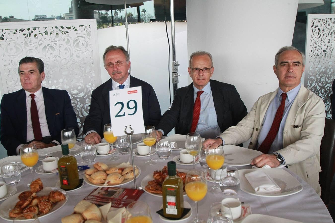 Encuentro con Pedro Barato, presidente de Asaja, en imágenes