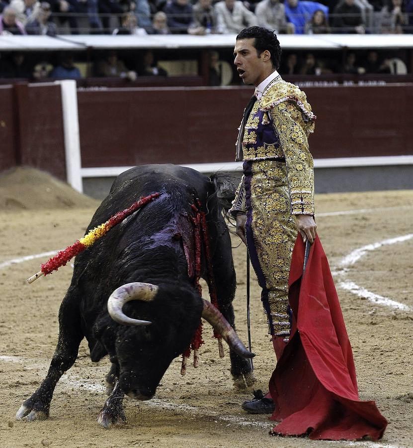 La sangre de Gonzalo Caballero y el triunfo de Morenito, foto a foto