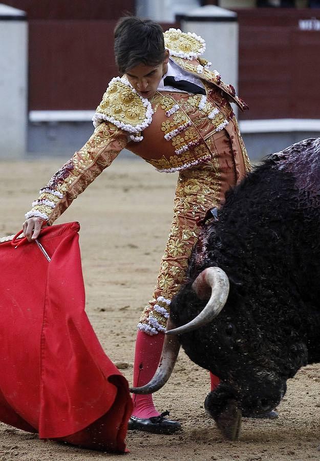 La sangre de Gonzalo Caballero y el triunfo de Morenito, foto a foto