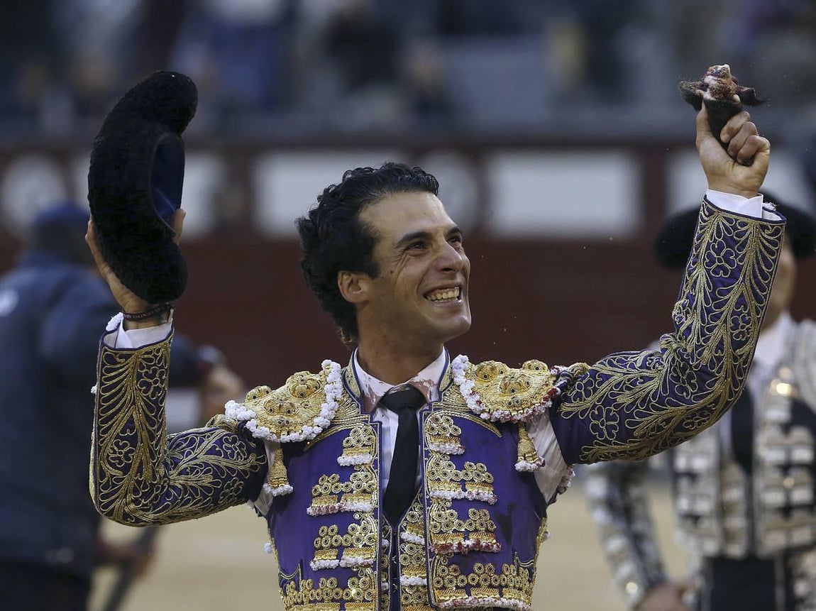La sangre de Gonzalo Caballero y el triunfo de Morenito, foto a foto