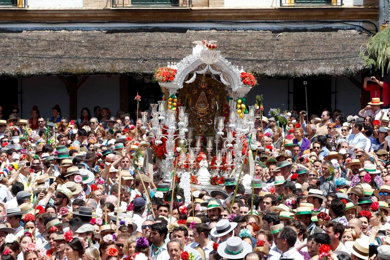 Presentación de la hermandad de Triana