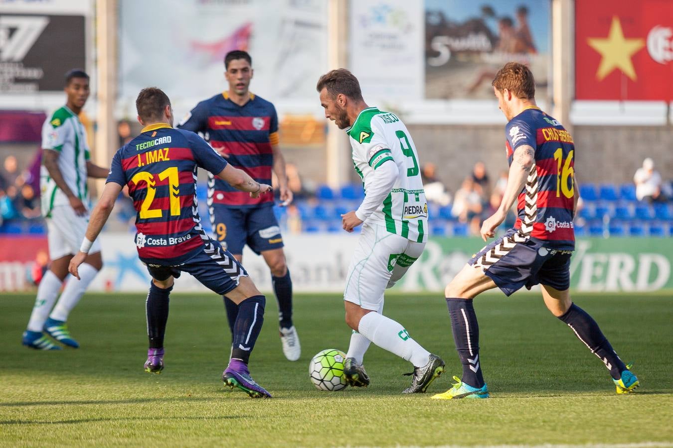 Derrota blanquiverde en Cataluña. 