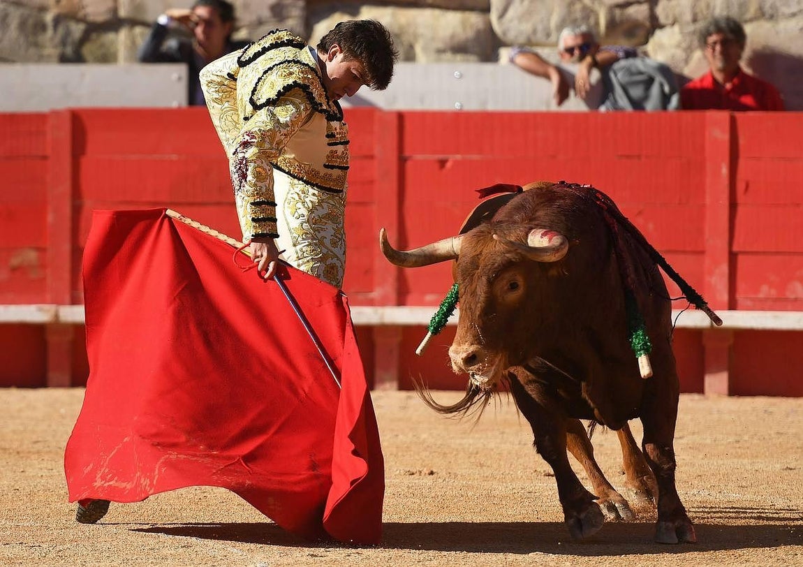 La Feria taurina de Nimes, en imágenes