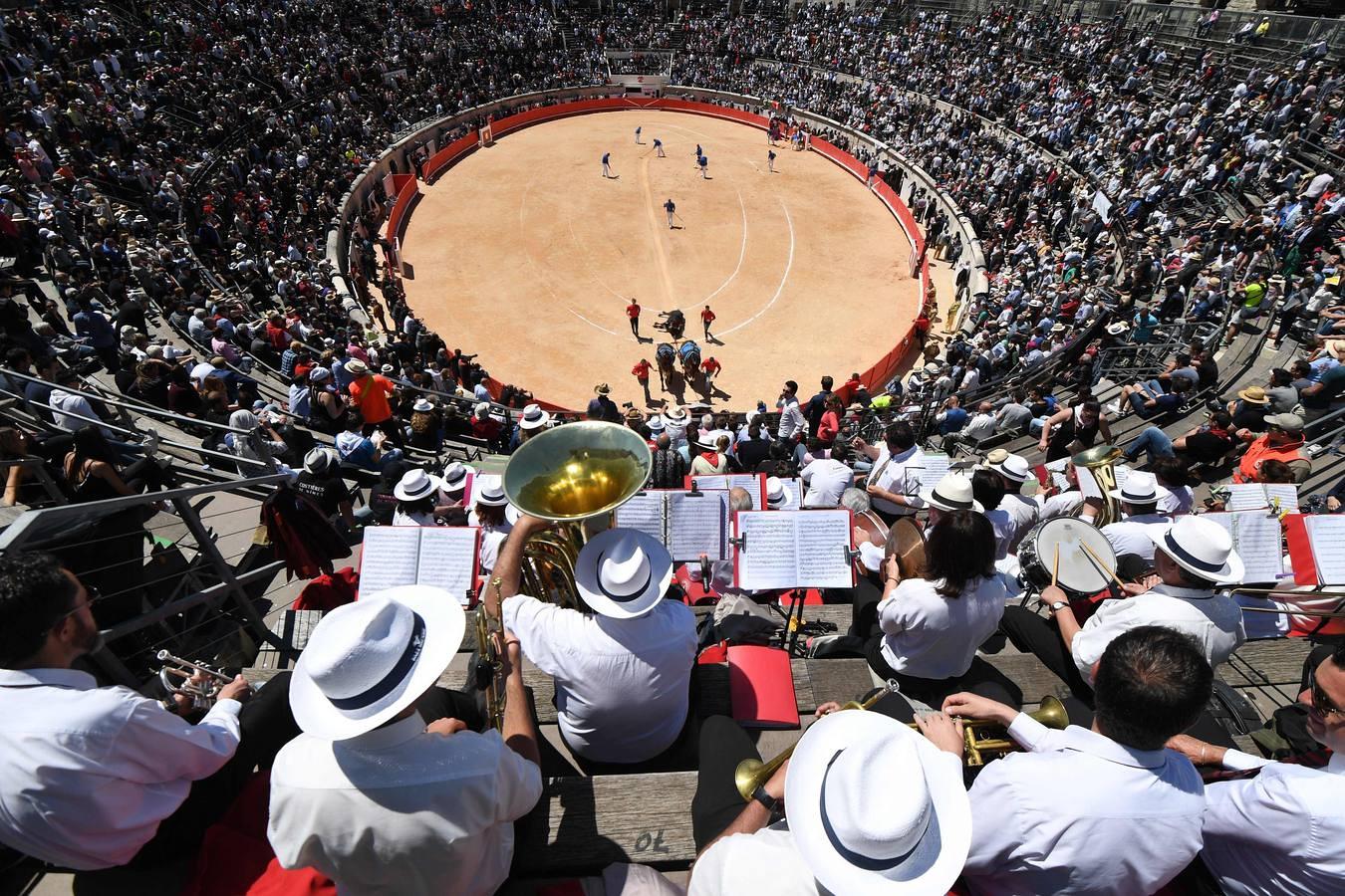 La Feria taurina de Nimes, en imágenes