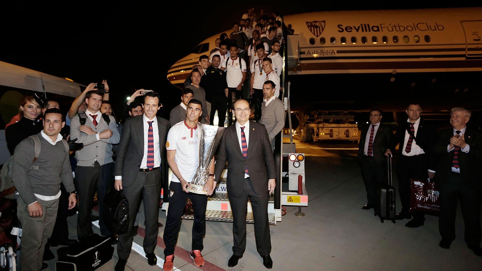 El Sevilla llega a la ciudad con la Europa League