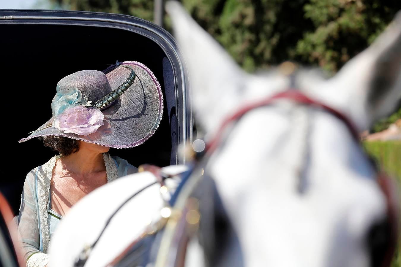 A la Feria de la Salud, a caballo