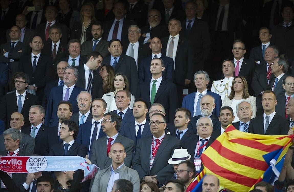 En imágenes: la afición se vuelca con sus equipos en la final de la Copa del Rey