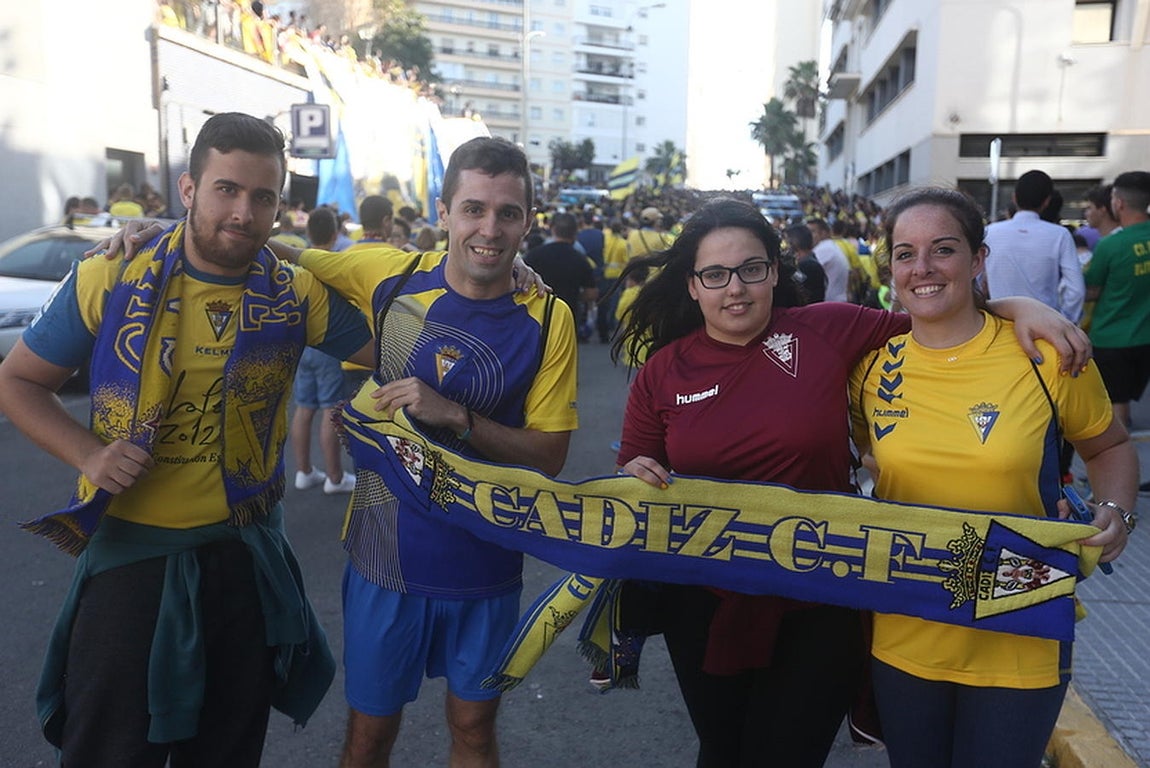 Así fue la bienvenida al Cádiz