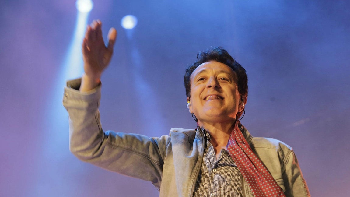 Manolo García entusiasma a Sevilla con «Todo es ahora»