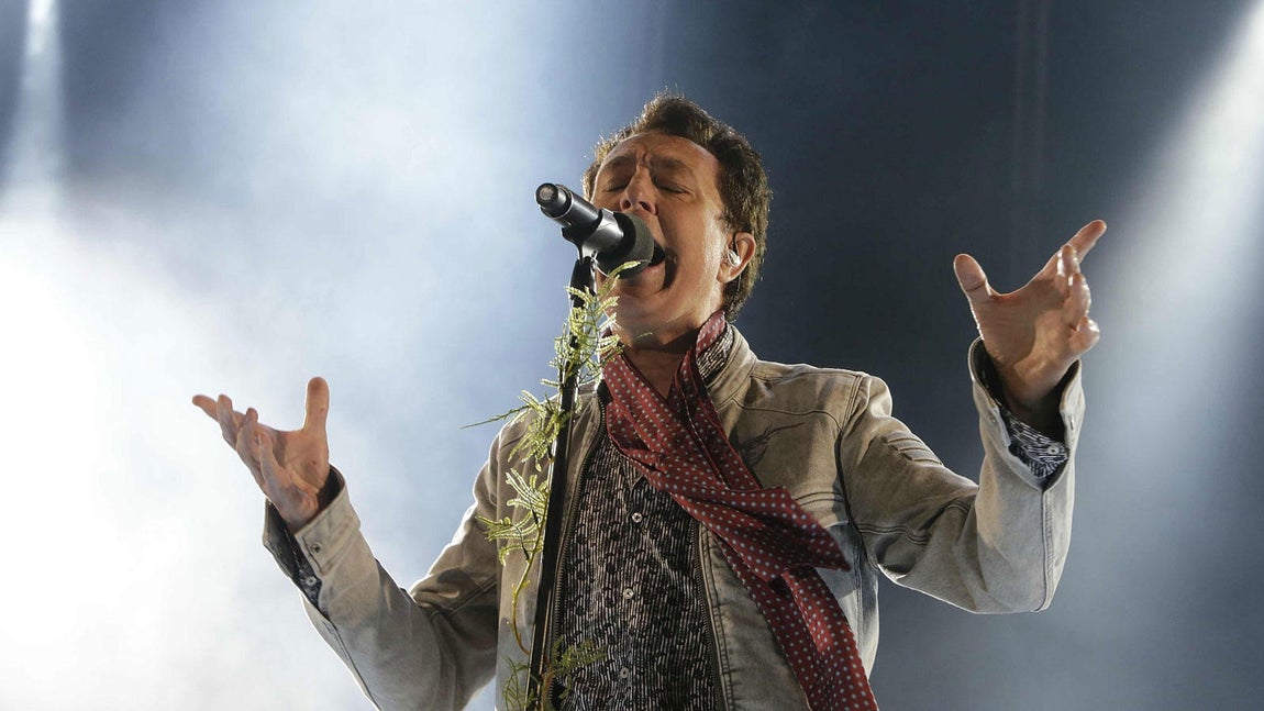 Manolo García entusiasma a Sevilla con «Todo es ahora»