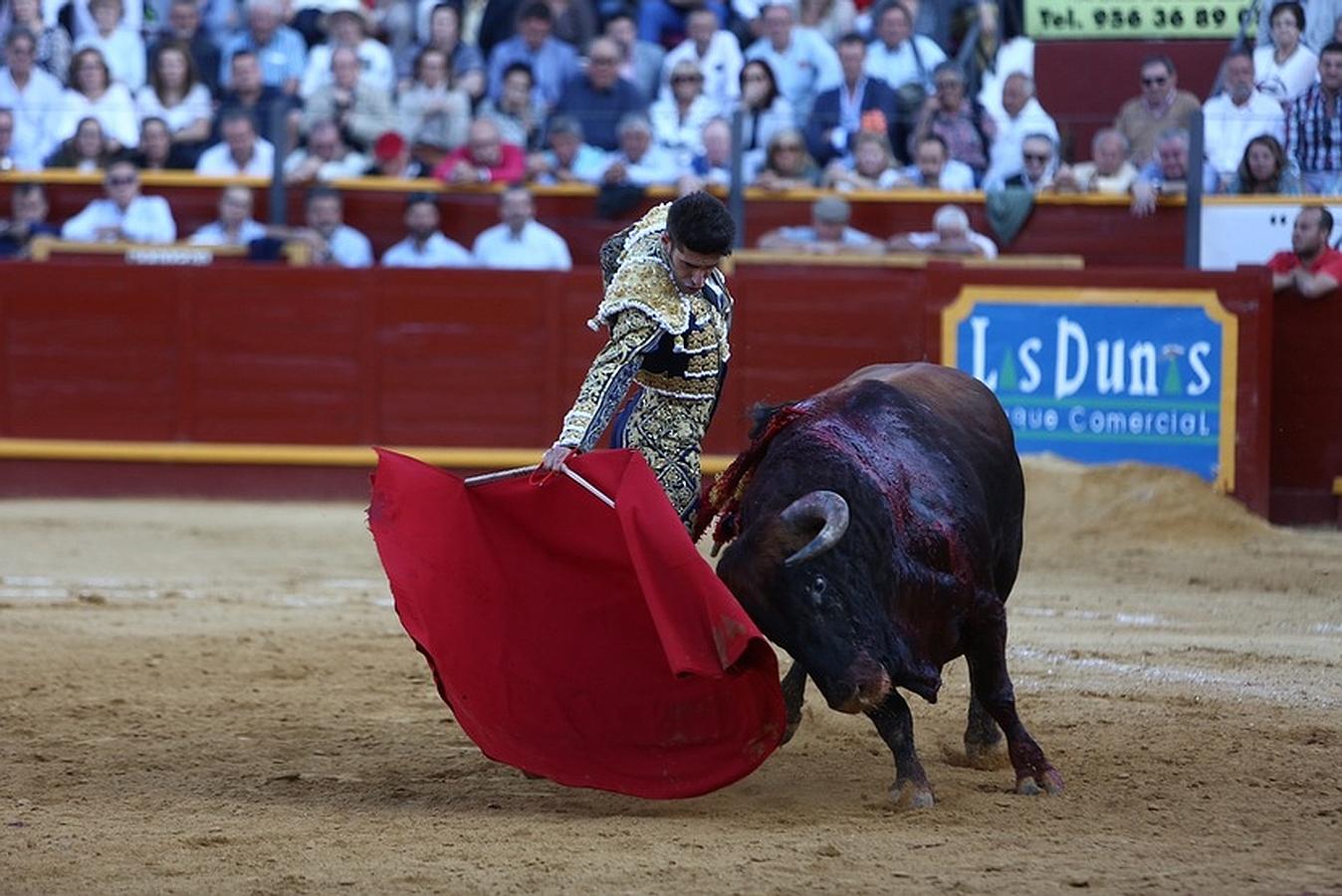 Toros: Desbordado triunfalismo en Sanlúcar