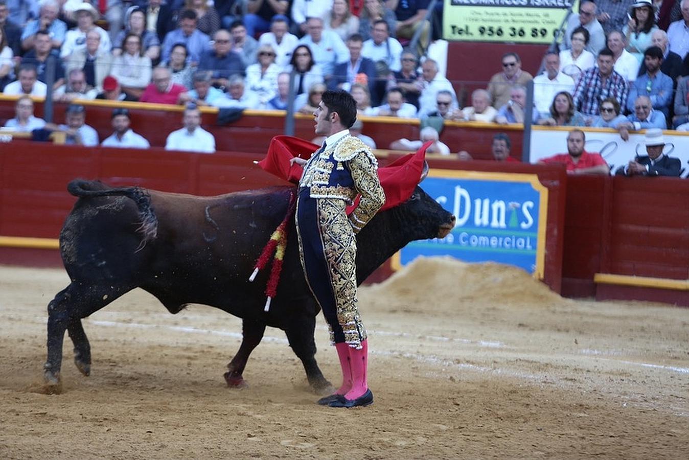 Toros: Desbordado triunfalismo en Sanlúcar