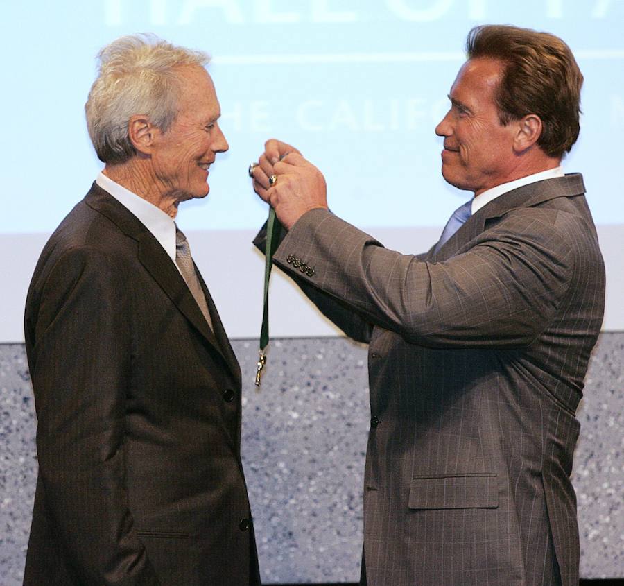 Junto a Arnold Schwarzenegger. 