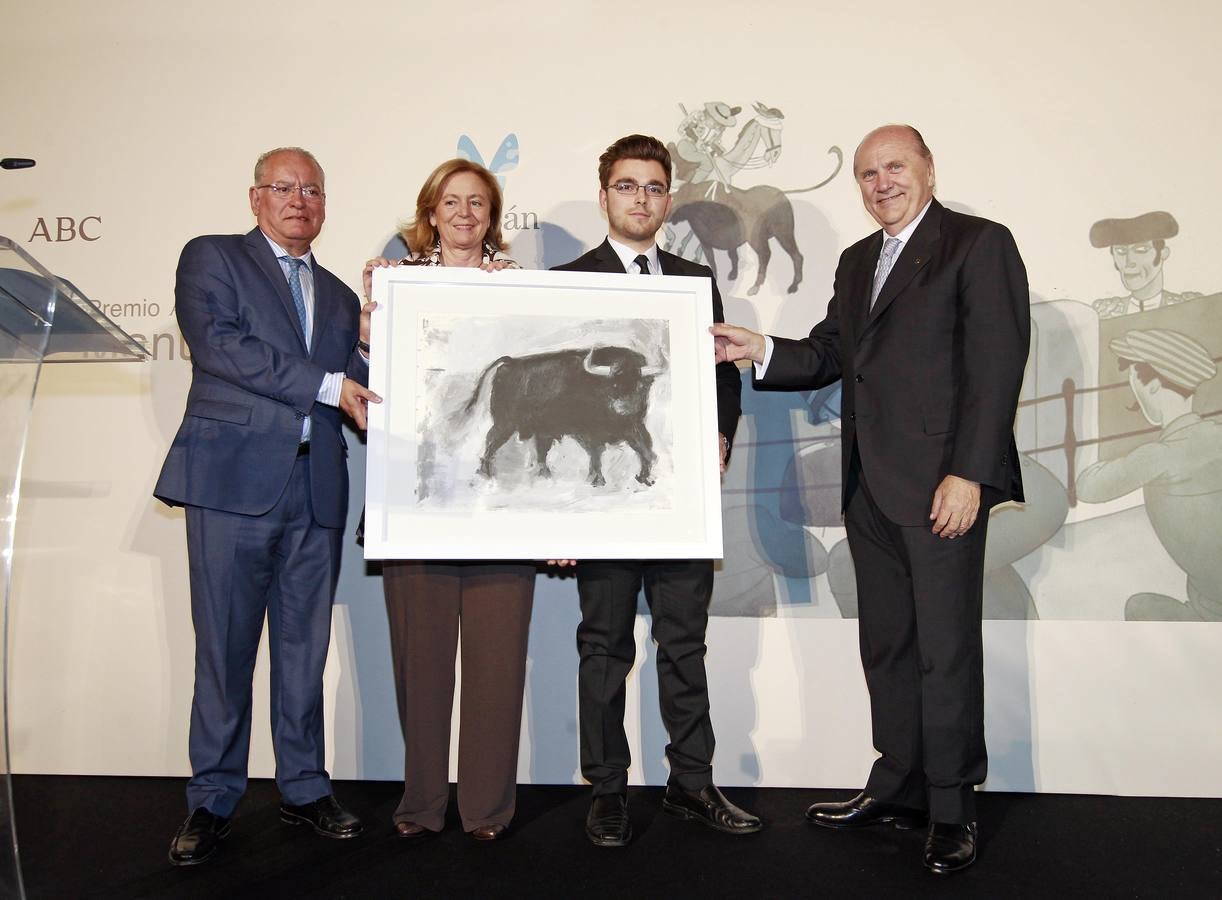 Emotivo homenaje al periodista Fernando Carrasco en el Premio Taurino Manuel Ramírez