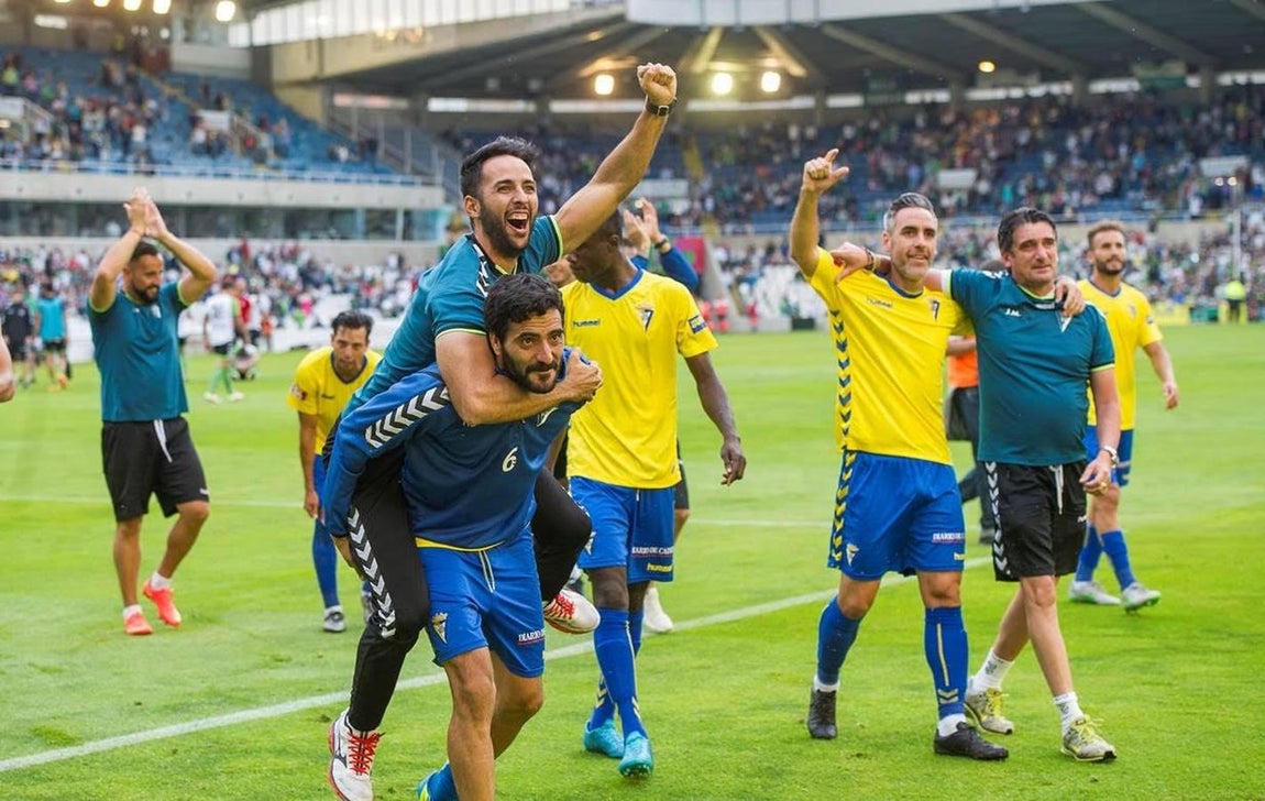 Las imágenes del partido Racing-Cádiz CF