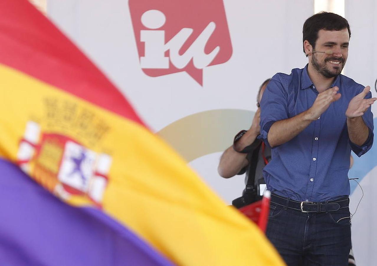 El candidato de Unidos Podemos durante un mitin celebrado en el distrito de Vallecas (Madrid). 