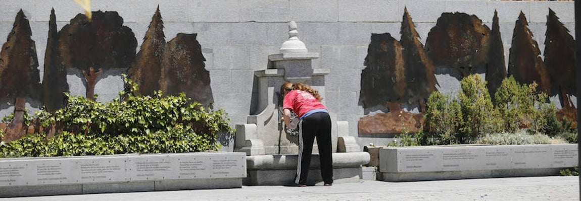 17. Fuente de la Plaza de la Villa de Rascafría