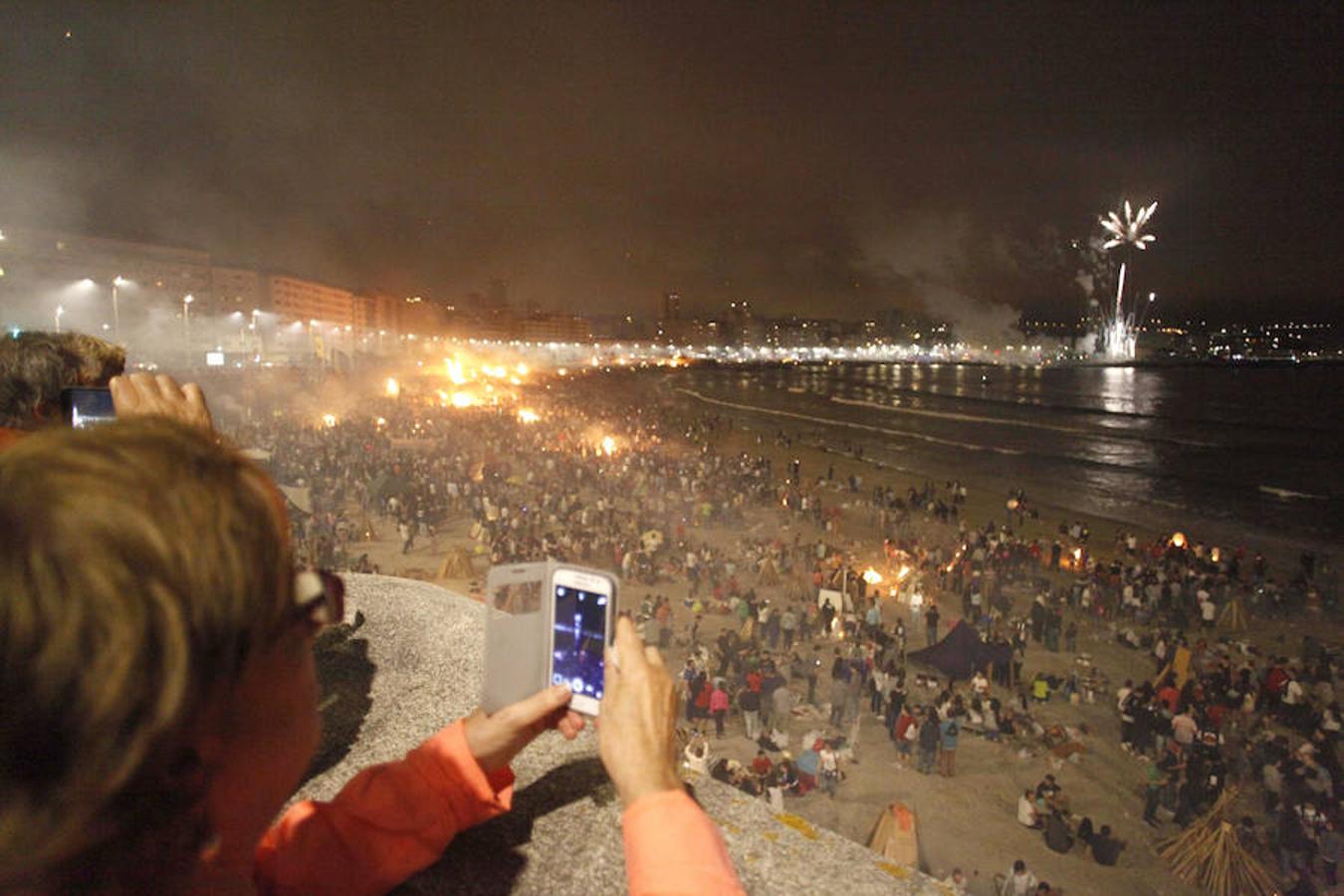 Imagen de la coruñesa playa de Riazor. 