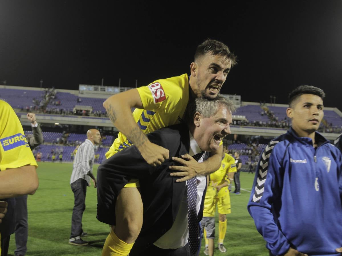 La fiesta de los jugadores en el Rico Pérez tras la victoria