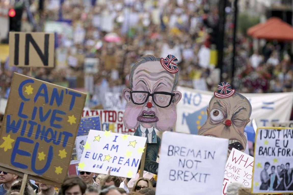 Donde las caricaturas a los políticos han sido las pancartas más recurridas. 