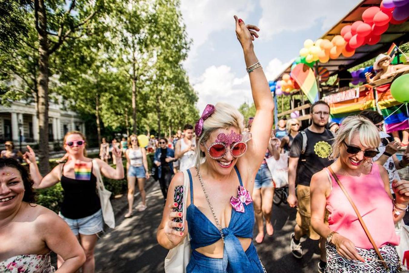 La comunidad homosexual y bisexual de Madrid celebra el Día del Orgullo Gay. 